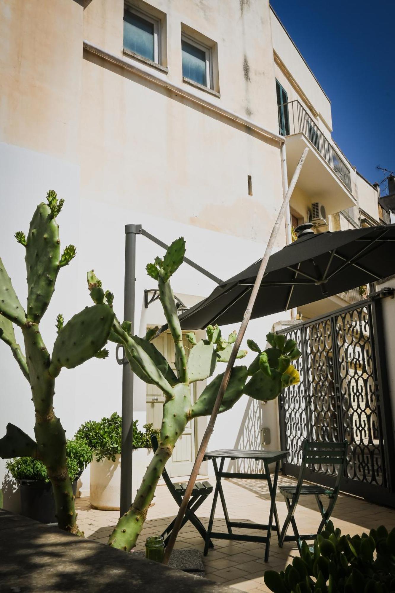 Miro B&B Lecce Exterior photo